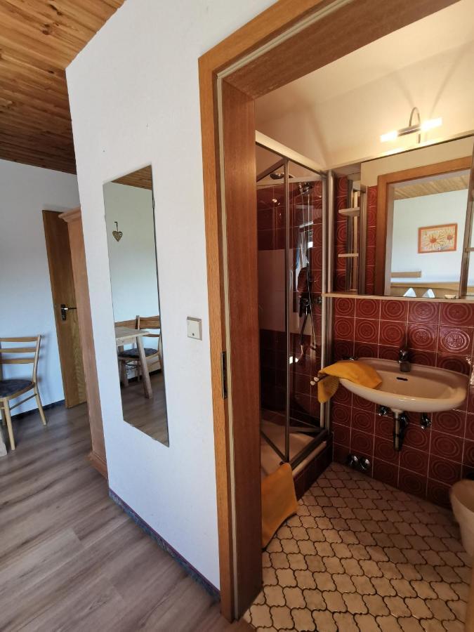Hotel Garni Austermayer Traunreut Esterno foto