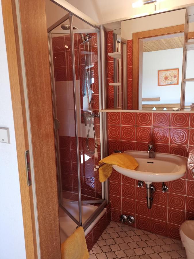 Hotel Garni Austermayer Traunreut Esterno foto