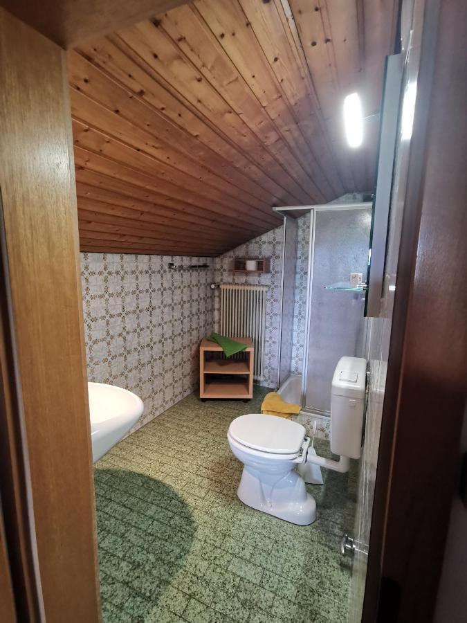 Hotel Garni Austermayer Traunreut Esterno foto