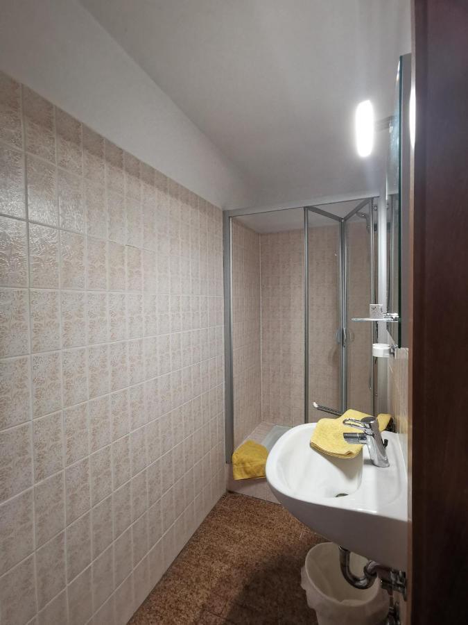 Hotel Garni Austermayer Traunreut Esterno foto