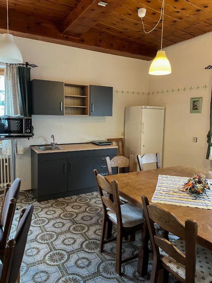 Hotel Garni Austermayer Traunreut Esterno foto